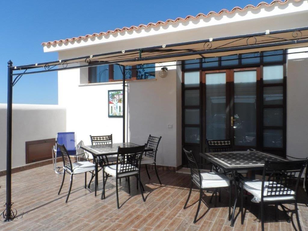 Villa Al Mare Guest House Tre Fontane Esterno foto